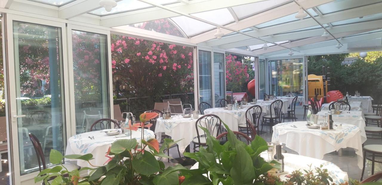רימיני Hotel Felix מראה חיצוני תמונה